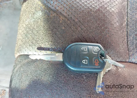 2012 Ford F-250 Lariat z USA, uszkodzony, nr VIN 1FT7W2BT4CEB80588